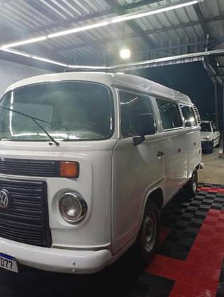 VOLKSWAGEN KOMBI 1.4 MI STD LOTAÇÃO 8V FLEX 3P MANUAL